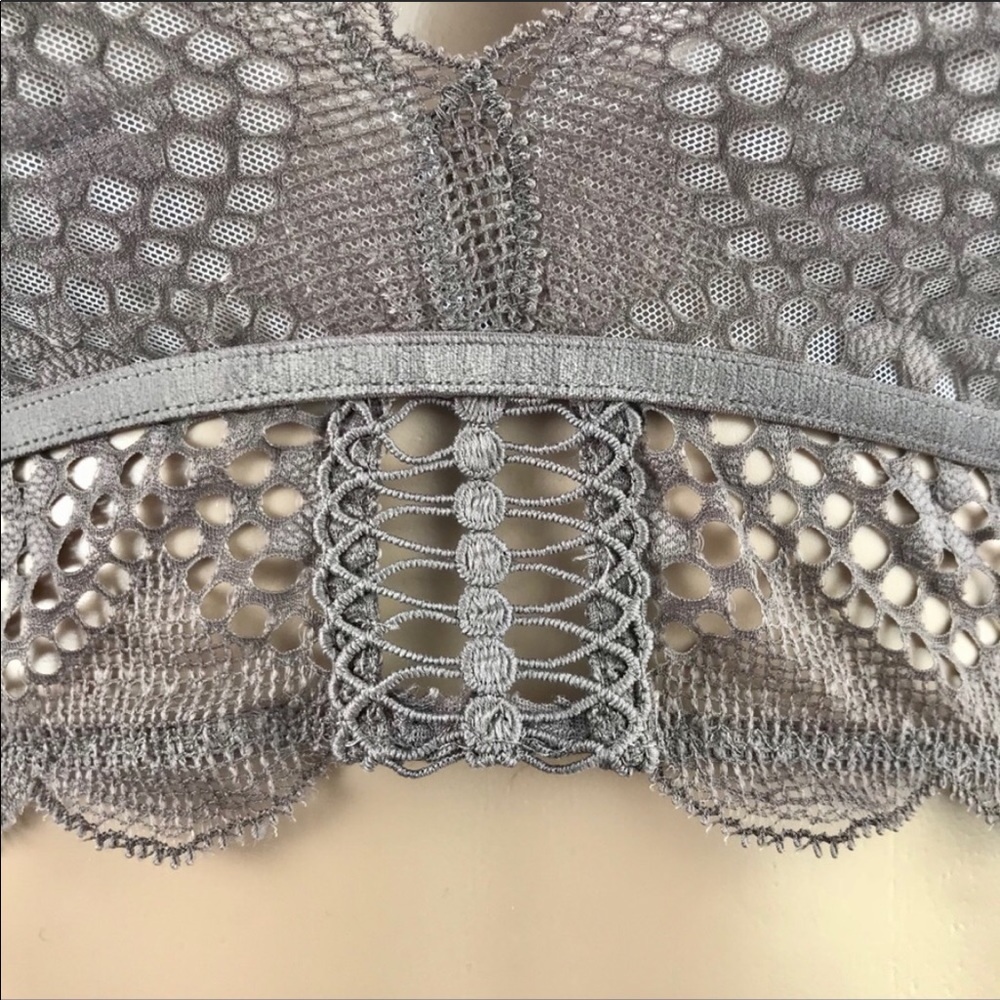 Victoria's Secret Very Sexy Lace Bralette Top - Picture 3 of 6